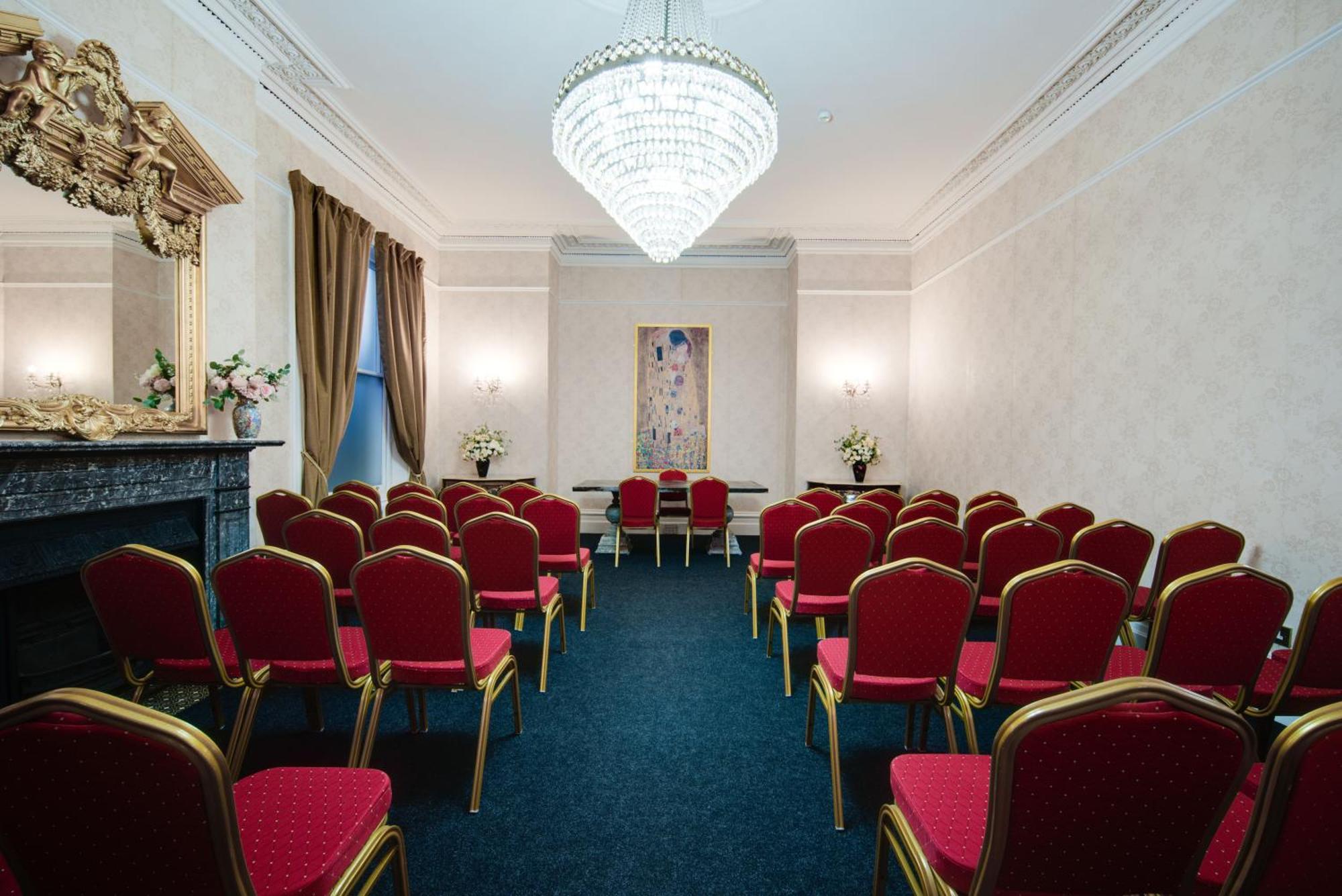 Stone Court House Hotel Maidstone Ngoại thất bức ảnh